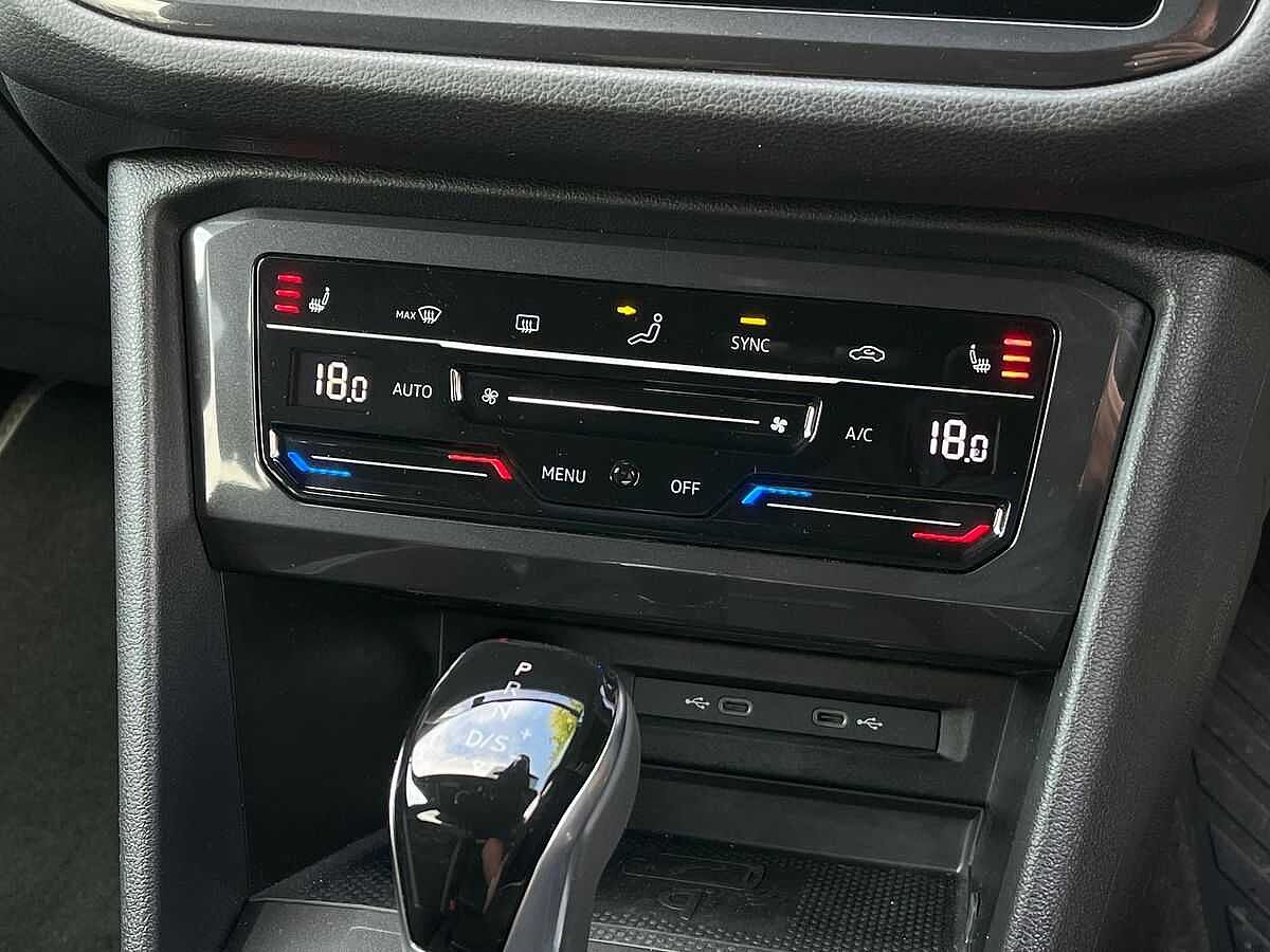 Volkswagen Tiguan Allspace 1.5 TSI (150ps) R-Line DSG