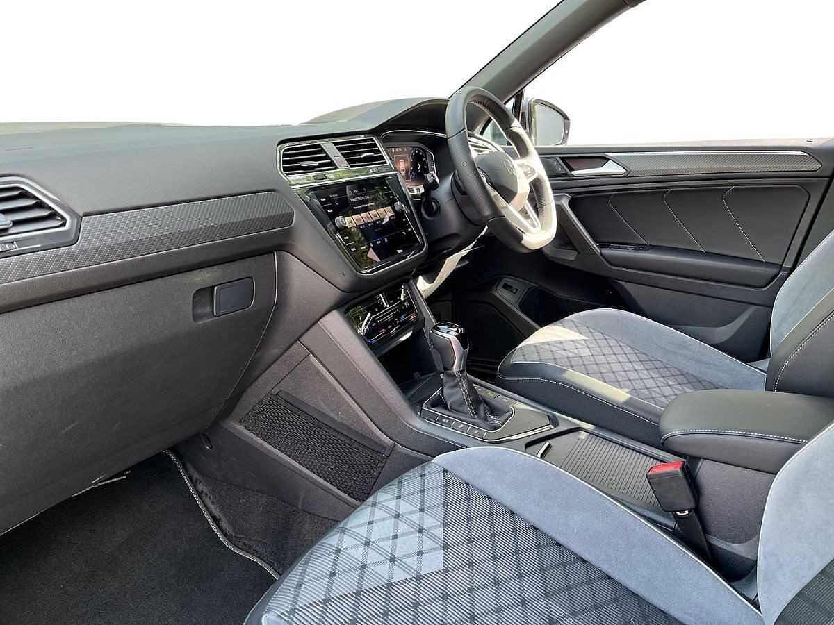 Volkswagen Tiguan Allspace 1.5 TSI (150ps) R-Line DSG
