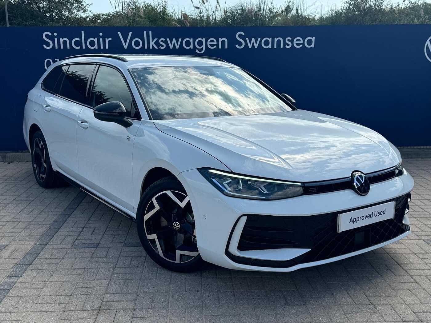 Volkswagen Passat 1.5 TSI (272ps) R-Line eHybrid DSG + CLICK AND COLLECT