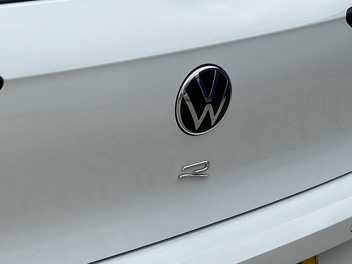 Volkswagen Golf 2.0 TSI 333 R 4Motion 5dr DSG + CLICK AND COLLECT