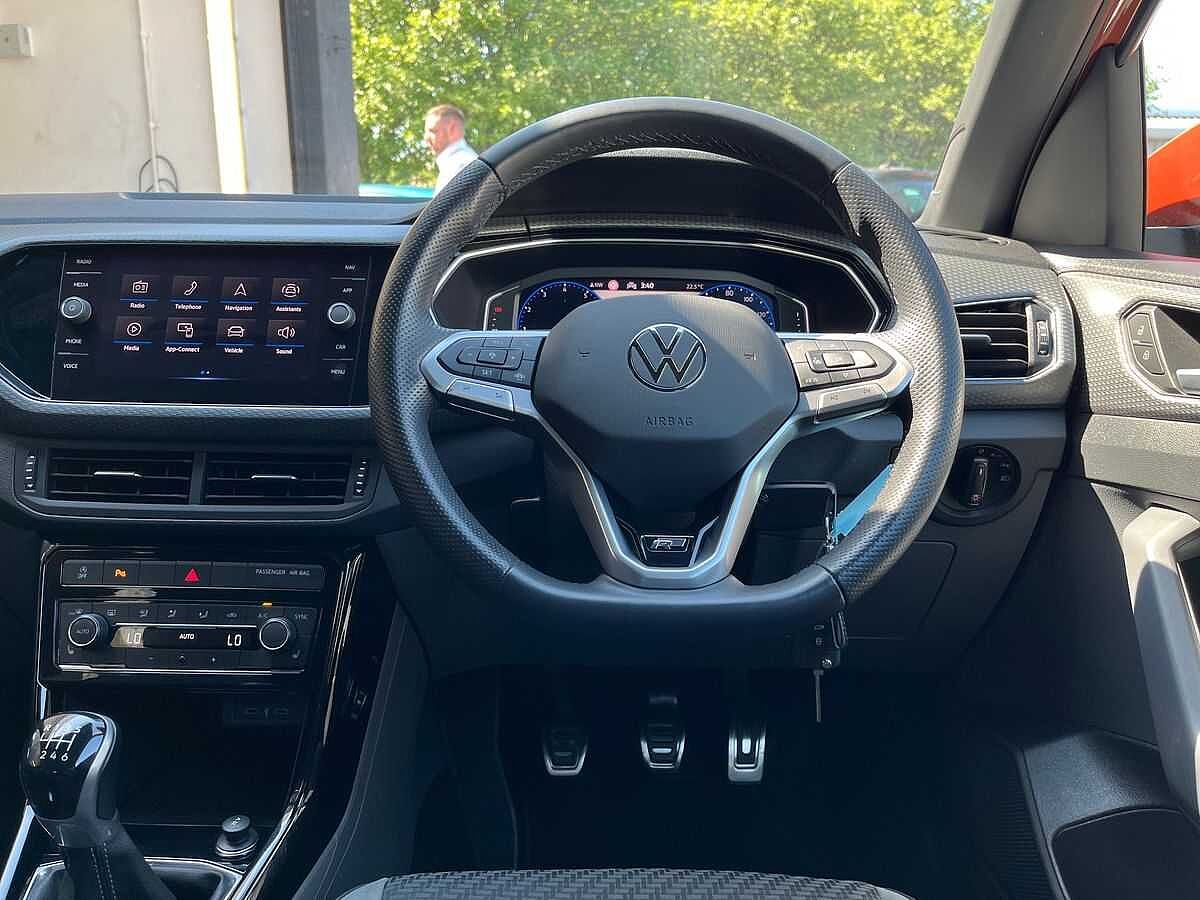 Volkswagen T-Cross 1.0 TSI (110ps) R-Line Hatchback