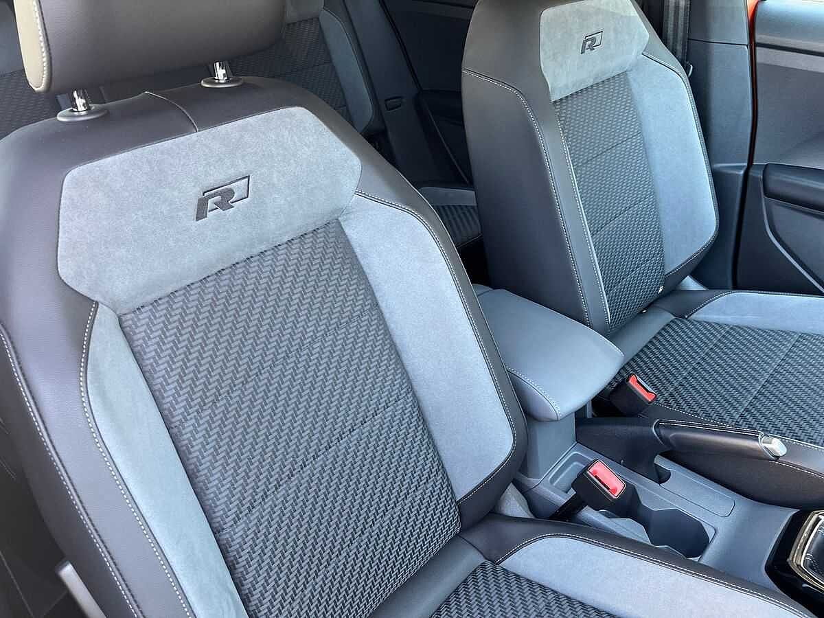 Volkswagen T-Cross 1.0 TSI (110ps) R-Line Hatchback