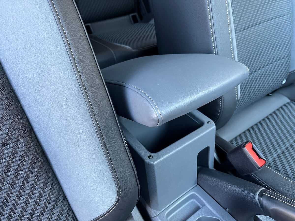 Volkswagen T-Cross 1.0 TSI (110ps) R-Line Hatchback