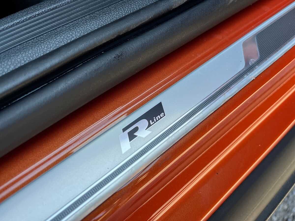 Volkswagen T-Cross 1.0 TSI (110ps) R-Line Hatchback