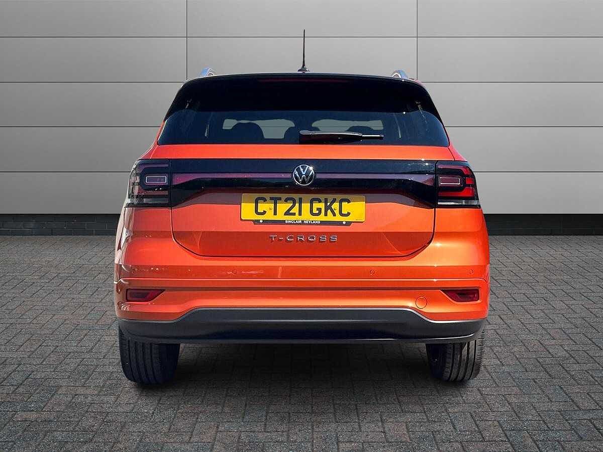 Volkswagen T-Cross 1.0 TSI (110ps) R-Line Hatchback