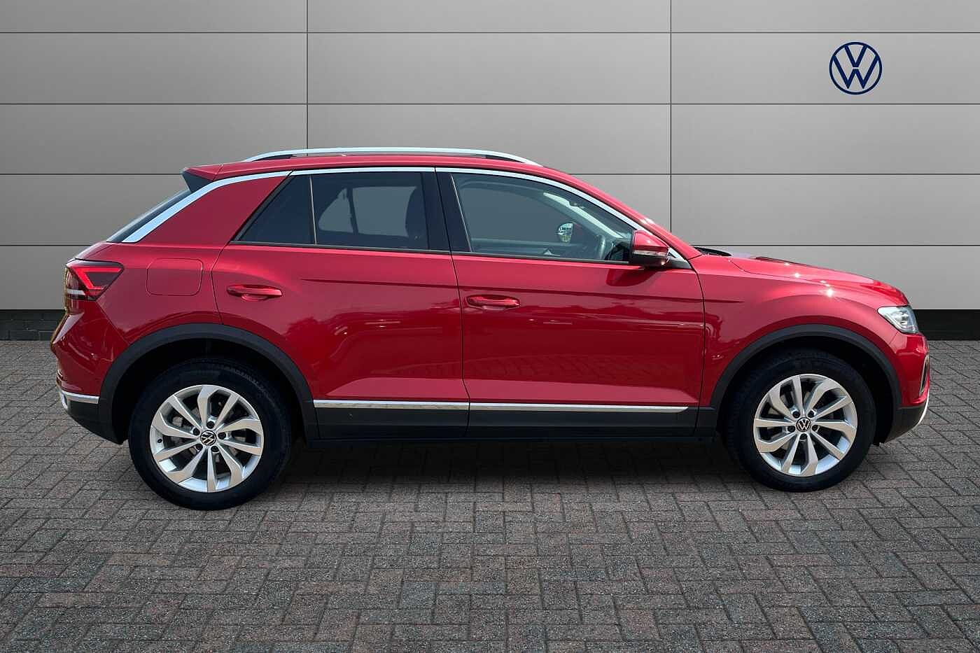 Volkswagen T-ROC Mark 1 Facelift (2022) 1.0 TSI Style 110PS