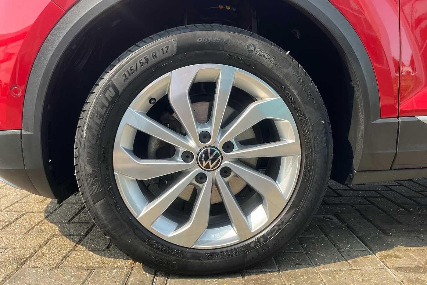 Volkswagen T-ROC Mark 1 Facelift (2022) 1.0 TSI Style 110PS