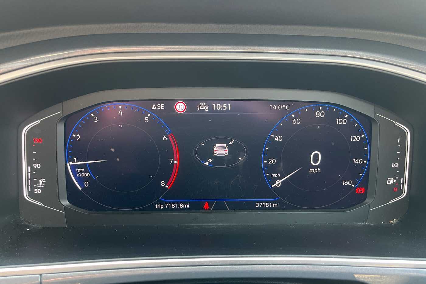 Volkswagen T-ROC Mark 1 Facelift (2022) 1.0 TSI Style 110PS