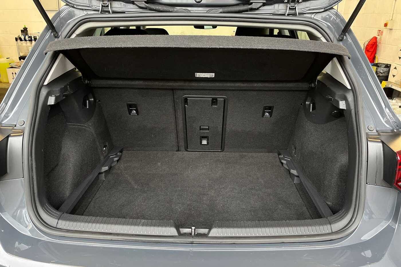 Volkswagen Golf 1.0 TSI Life Hatchback 5dr Petrol Manual Euro 6 (s/s) (110 ps)