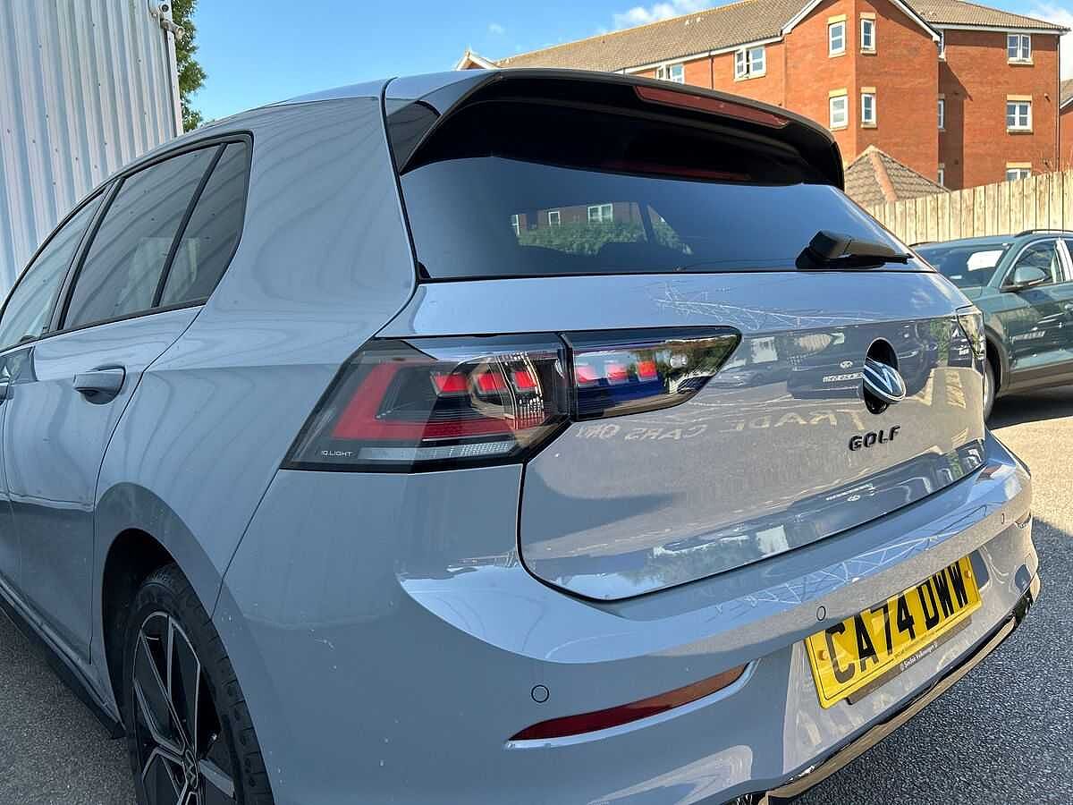 Volkswagen Golf Mark 8 Facelift(2024) Black Ed 1.5 TSI(150ps)