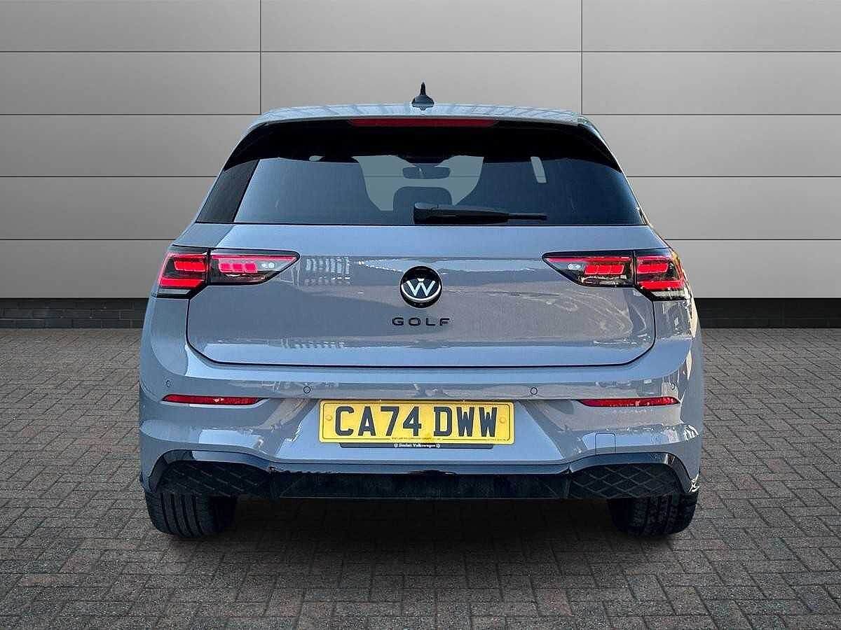 Volkswagen Golf Mark 8 Facelift(2024) Black Ed 1.5 TSI(150ps)