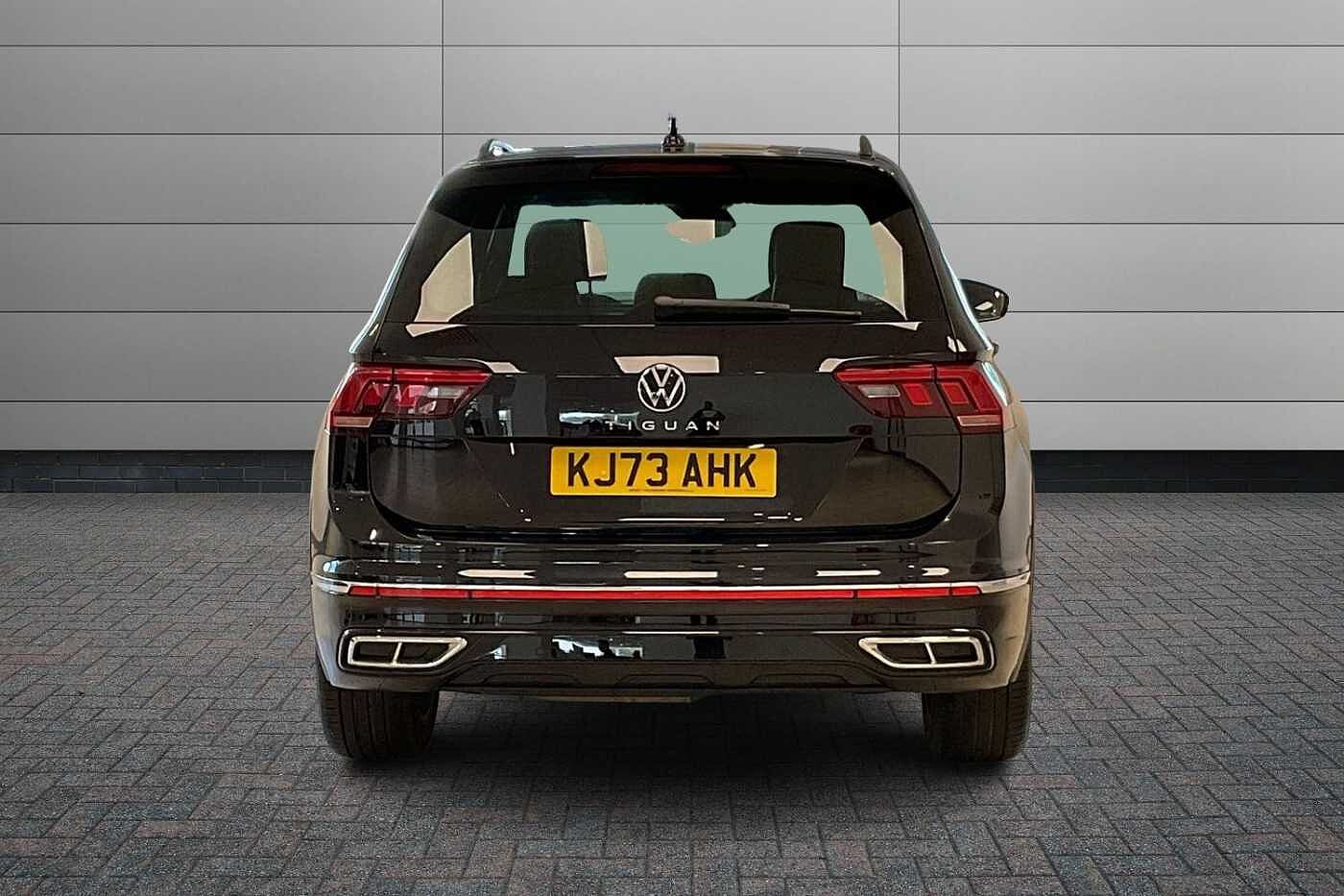 Volkswagen Tiguan 2.0 TDI R-Line Edition SUV 5dr Diesel DSG Euro 6 (s/s) (150 ps)