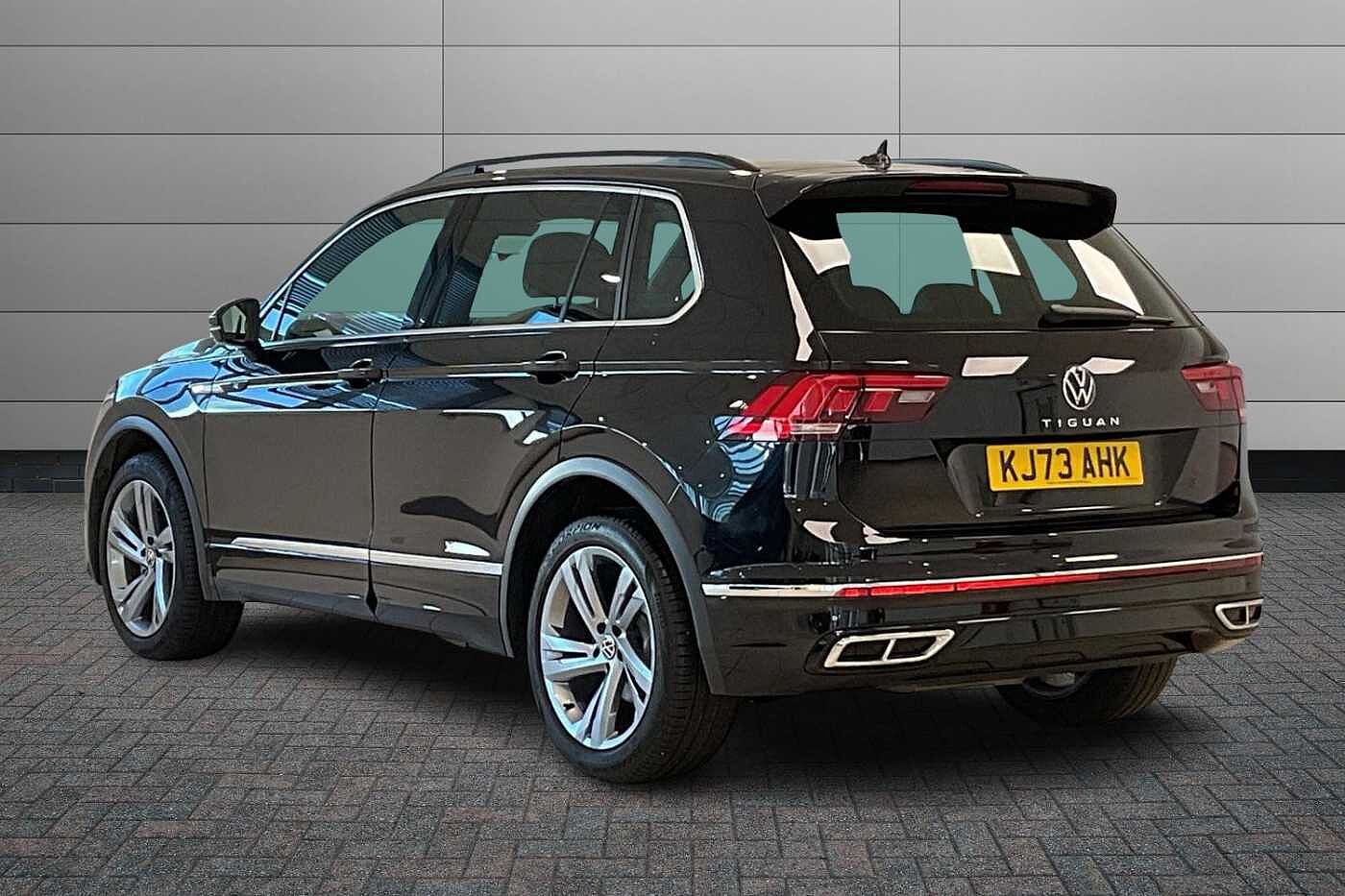 Volkswagen Tiguan 2.0 TDI R-Line Edition SUV 5dr Diesel DSG Euro 6 (s/s) (150 ps)