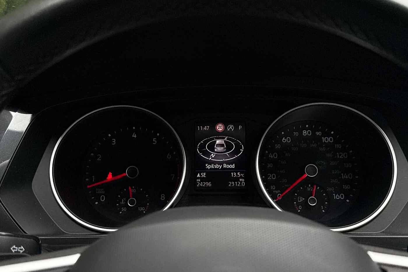 Volkswagen Tiguan 1.5 TSI Active SUV 5dr Petrol DSG Euro 6 (s/s) (150 ps)