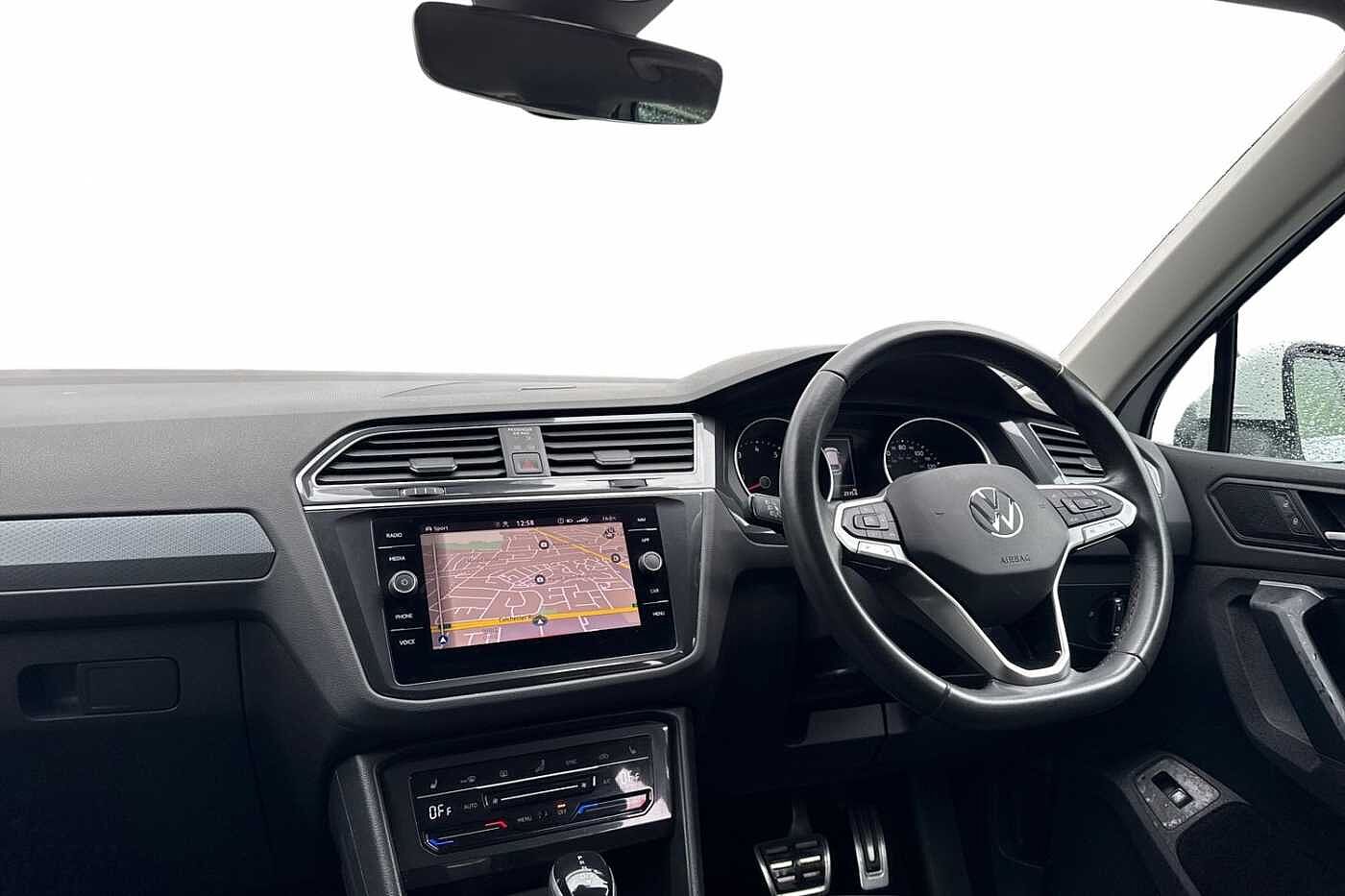 Volkswagen Tiguan 1.5 TSI Active SUV 5dr Petrol DSG Euro 6 (s/s) (150 ps)