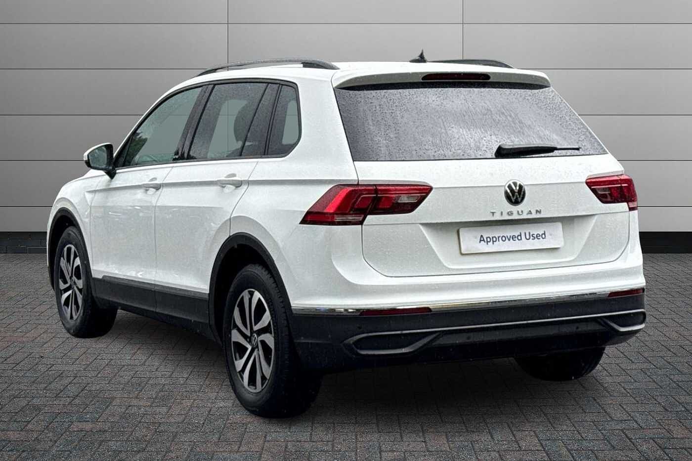 Volkswagen Tiguan 1.5 TSI Active SUV 5dr Petrol DSG Euro 6 (s/s) (150 ps)