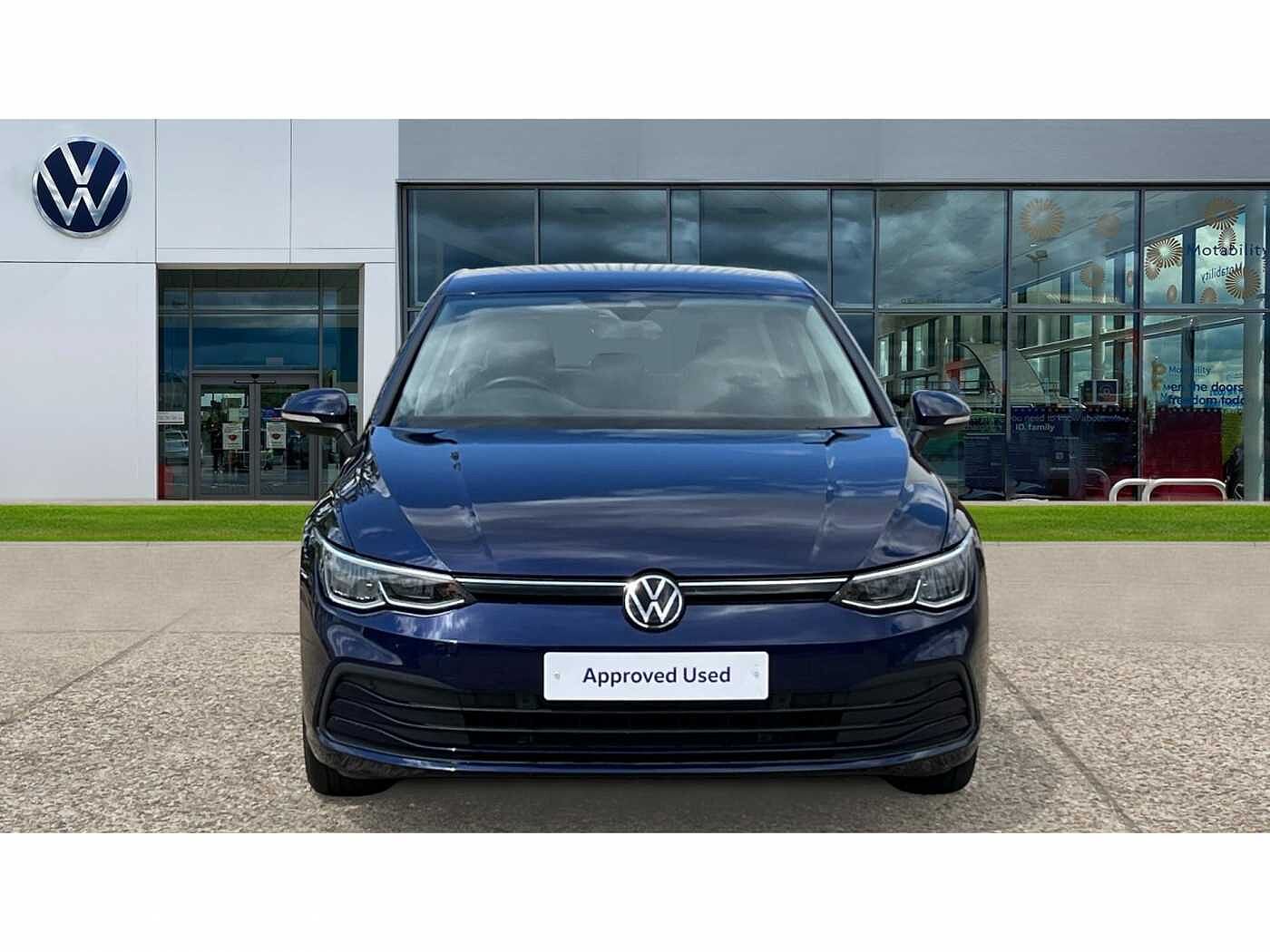 Volkswagen Golf 2.0 TDI Life 5dr DSG