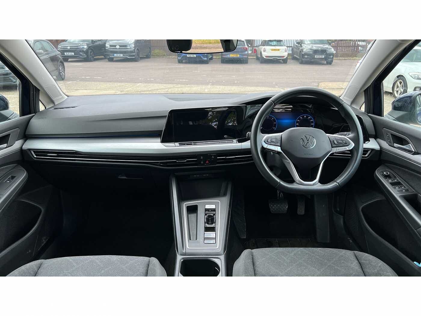 Volkswagen Golf 2.0 TDI Life 5dr DSG